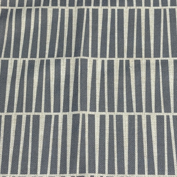 Set Of 4 Outdoor Throw Pillow Covers Waterproof 17x 17 Zip Yellow Grey Geometric - Picture 4 of 11